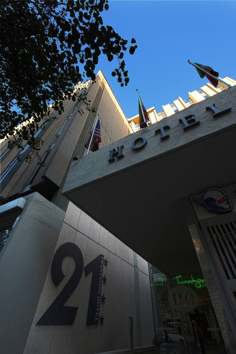 Ingresso | Hotel 4 stelle Roma Centro